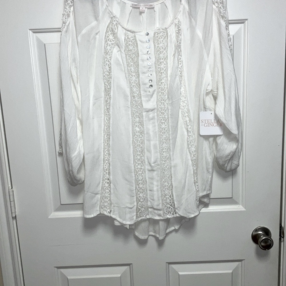 NWT Elegant Stella & Ginger White Blouse with Delicate Lace Details Size 2X